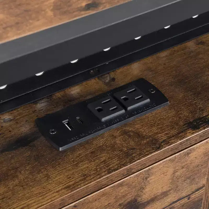 Struttura Letto Matrimoniale King in Metallo con Testiera e Pediera in Legno USB, Struttura Letto con Stazione di Ricarica, Luci LED per Camera da Letto, Marrone Scuro