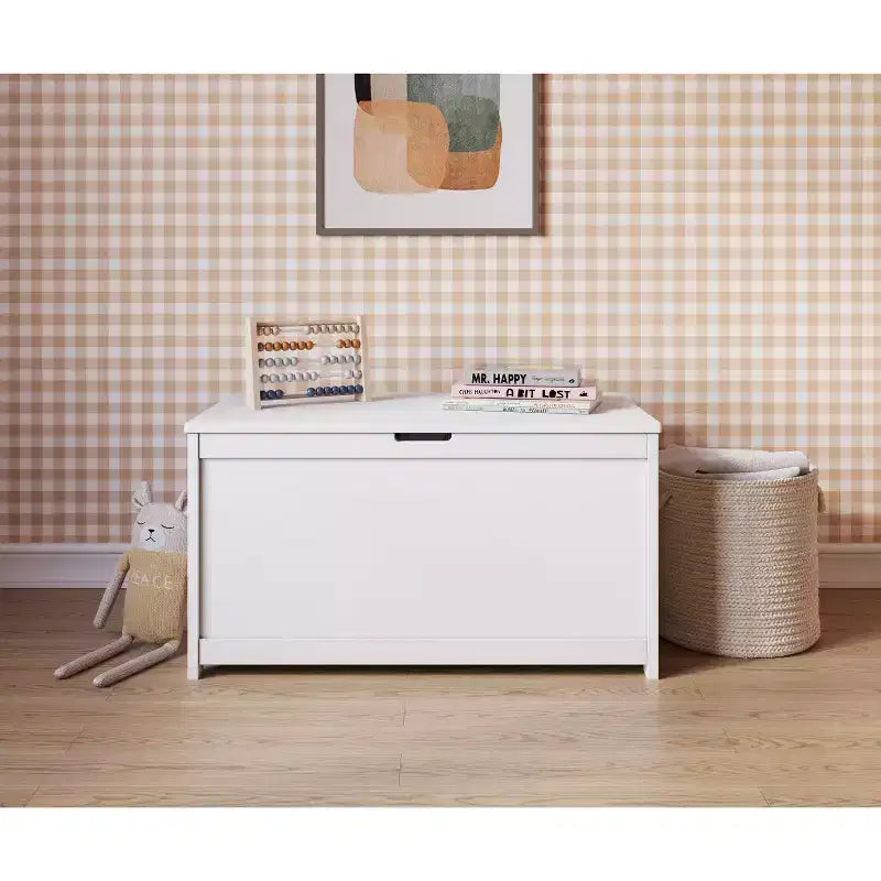 Cassapanca giocattolo in legno Harmony da 33 pollici, ampio contenitore, 2 cerniere di sicurezza, foro di ventilazione standard sul retro, 6 piedi cubi di spazio di archiviazione