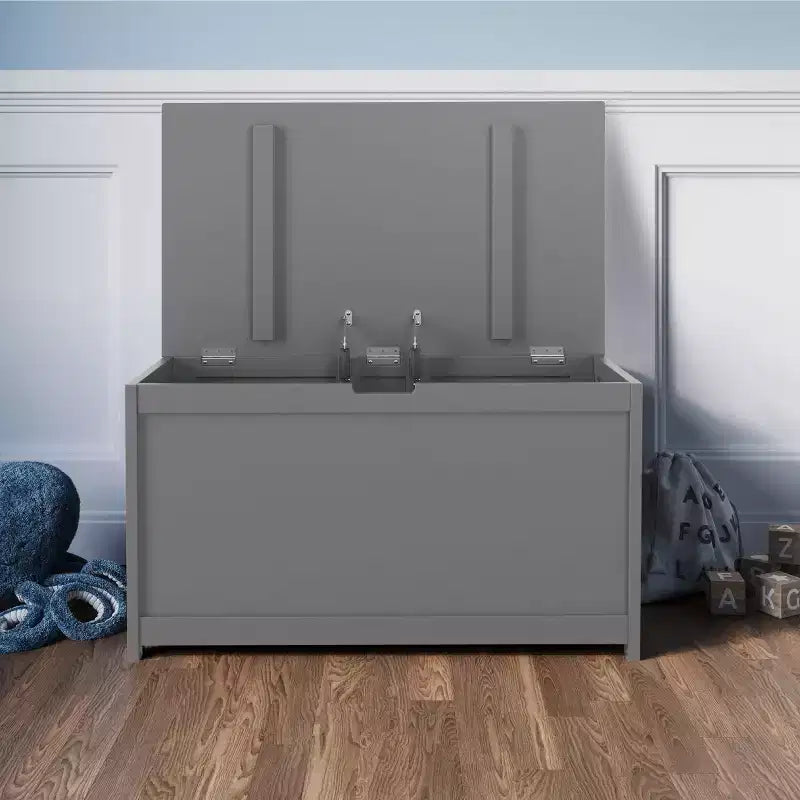 Cassapanca giocattolo in legno Harmony da 33 pollici, ampio contenitore, 2 cerniere di sicurezza, foro di ventilazione standard sul retro, 6 piedi cubi di spazio di archiviazione