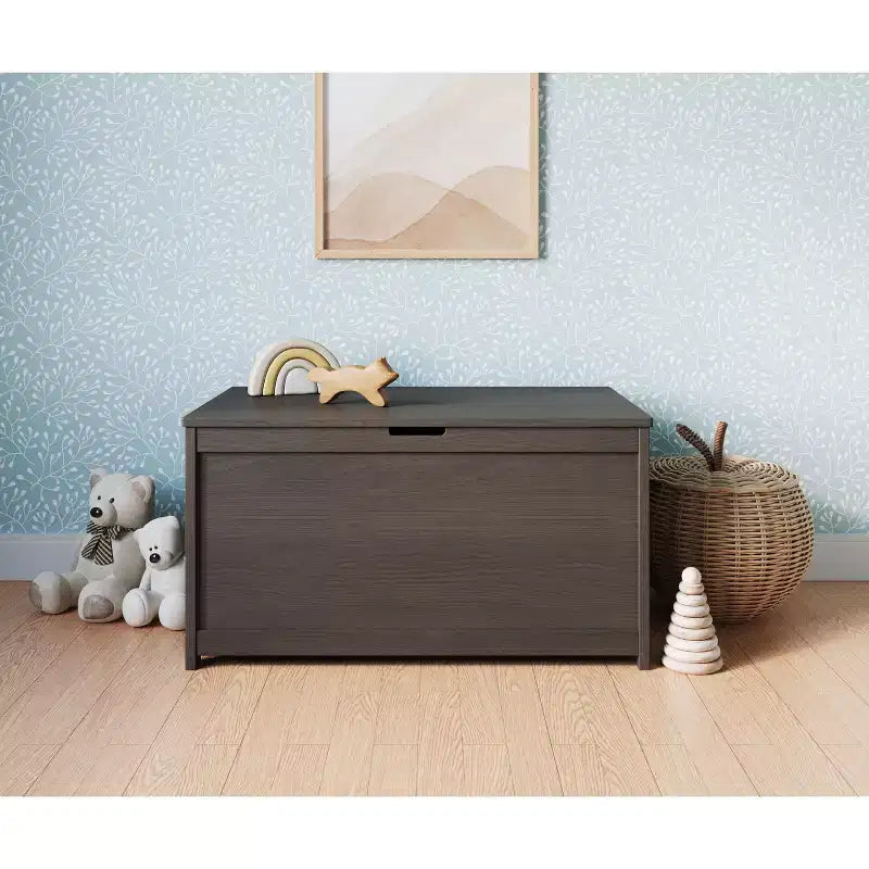 Cassapanca giocattolo in legno Harmony da 33 pollici, ampio contenitore, 2 cerniere di sicurezza, foro di ventilazione standard sul retro, 6 piedi cubi di spazio di archiviazione