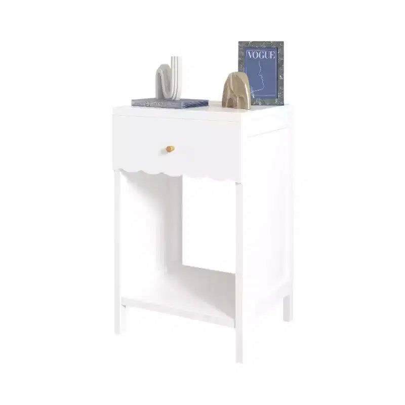 Comodino Moderno Bianco con Cassetto e Ripiano Aperto, Comodino con Bordo Ondulato per Camera da Letto
