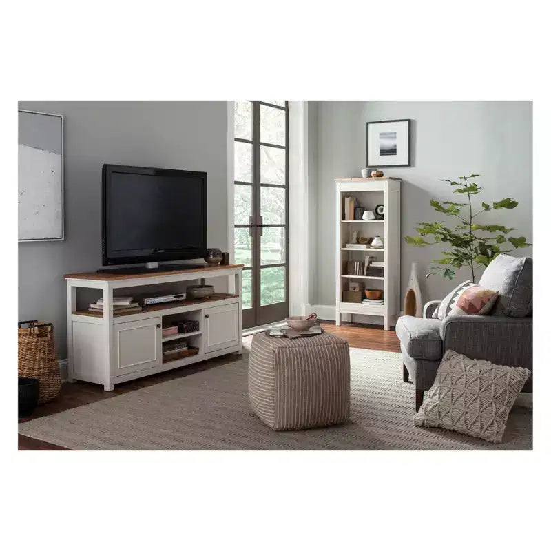 Libreria alta Savannah da 60" color avorio con piano in legno naturale